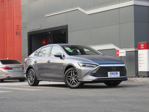Национальный VI BYD QIN PLUS 2021 EV DM-I 55KM 1.5L 81кВт 4 двери 5 местный седан