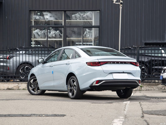 Geely Emgrand L HiP PHEV Седан 1.5T двигатель Общий диапазон 1300 км