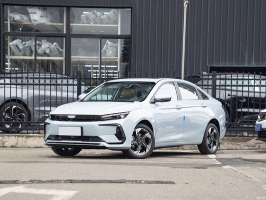 Geely Emgrand L HiP PHEV Седан 1.5T двигатель Общий диапазон 1300 км