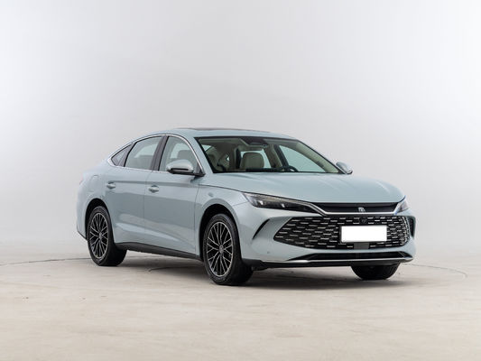 BYD Qin L, D-mi 5.0 технология, общая дальность 2000 км+. PHEV с самой длинной дальностью в Китае.