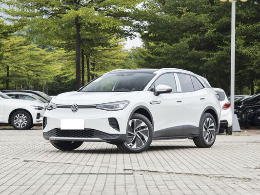 2024 Volkswagen ID.4 CROZZ, дальность 442-600 км.