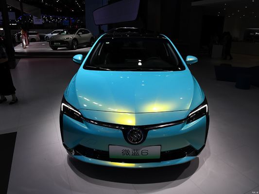 Buick Velite 6, чисто электрический седан, диапазон 430 км-450 км. Китайская совместная компания производит электрический автомобиль с дешевой ценой.