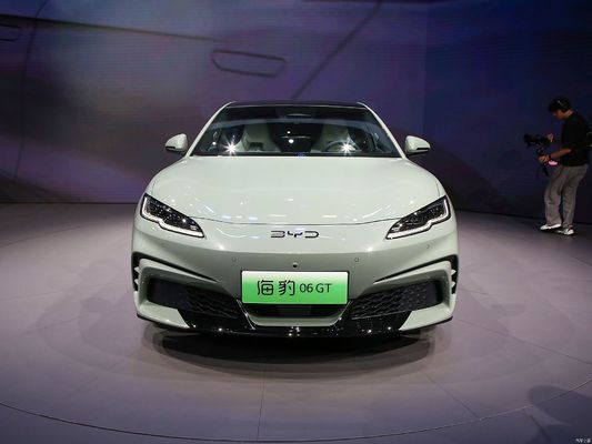 25 BYD Seal06GT, с диапазоном 505KM-605KM, с приводом на все четыре колеса и приводом на два колеса с двумя системами.