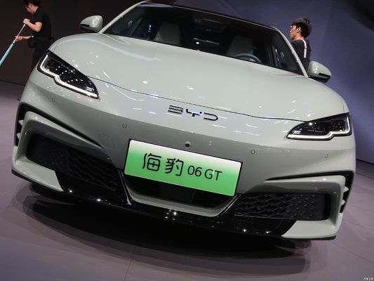 25 BYD Seal06GT, с диапазоном 505KM-605KM, с приводом на все четыре колеса и приводом на два колеса с двумя системами.