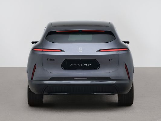 Changan Avatr 07 - новый высококлассный бренд, созданный совместно CATL, Huawei и Chang'an Automobile.что делает его самым экономически эффективным интеллектуальным двигателем.
