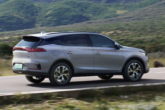 Ознакомьтесь с будущим вождения с китайским электрическим внедорожником с двойным двигателем, приводом на четыре колеса и 4G/5G подключением